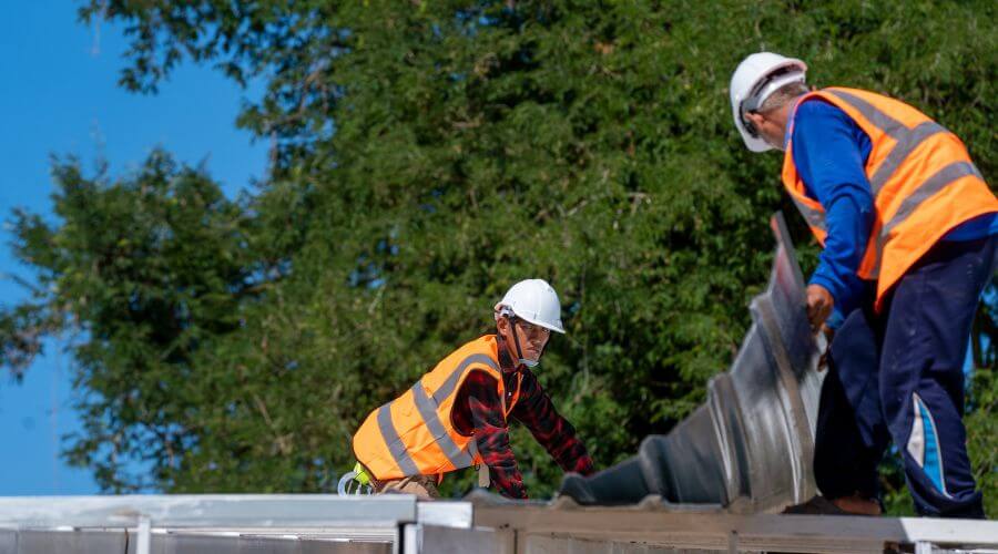 Professional Flat Roofing Installation in Schofield, WI